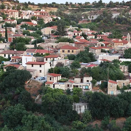 Kantara House - A Rural Retreat Of Comfort & Class! *