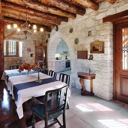 Kantara House - A Rural Retreat Of Comfort & Class! Nyaraló