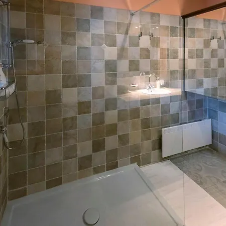 Kantara House - A Rural Retreat Of Comfort & Class! *