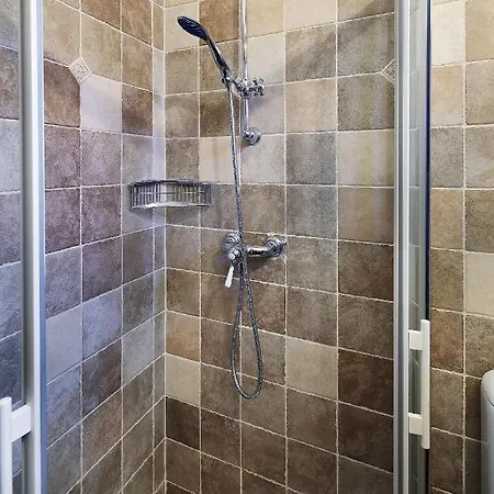 Kantara House - A Rural Retreat Of Comfort & Class!