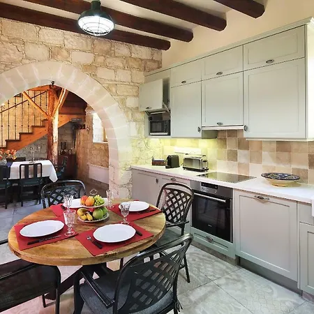 Nyaraló Kantara House - A Rural Retreat Of Comfort & Class! Árszosz