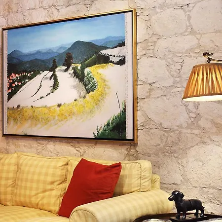 Kantara House - A Rural Retreat Of Comfort & Class! * Arsos