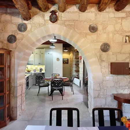 Kantara House - A Rural Retreat Of Comfort & Class!